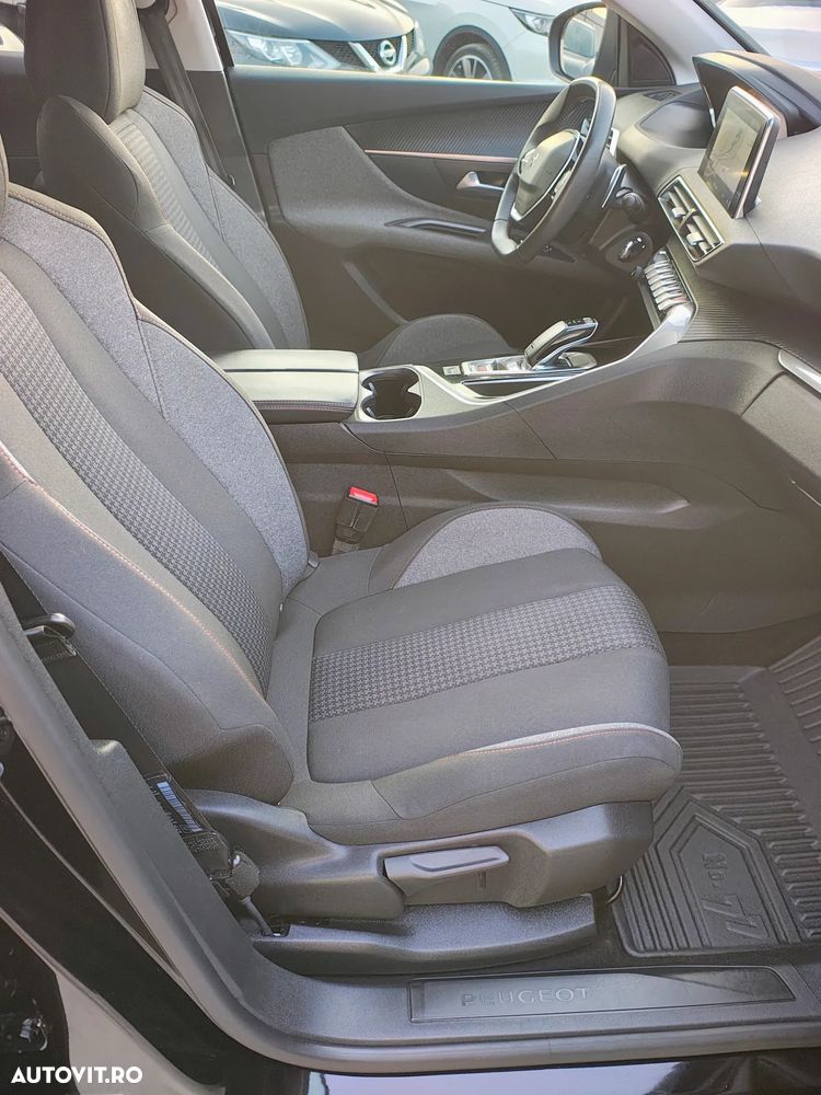 Peugeot 3008 BlueHDi 130 Stop & Start EAT8 Active Business-Paket - 6