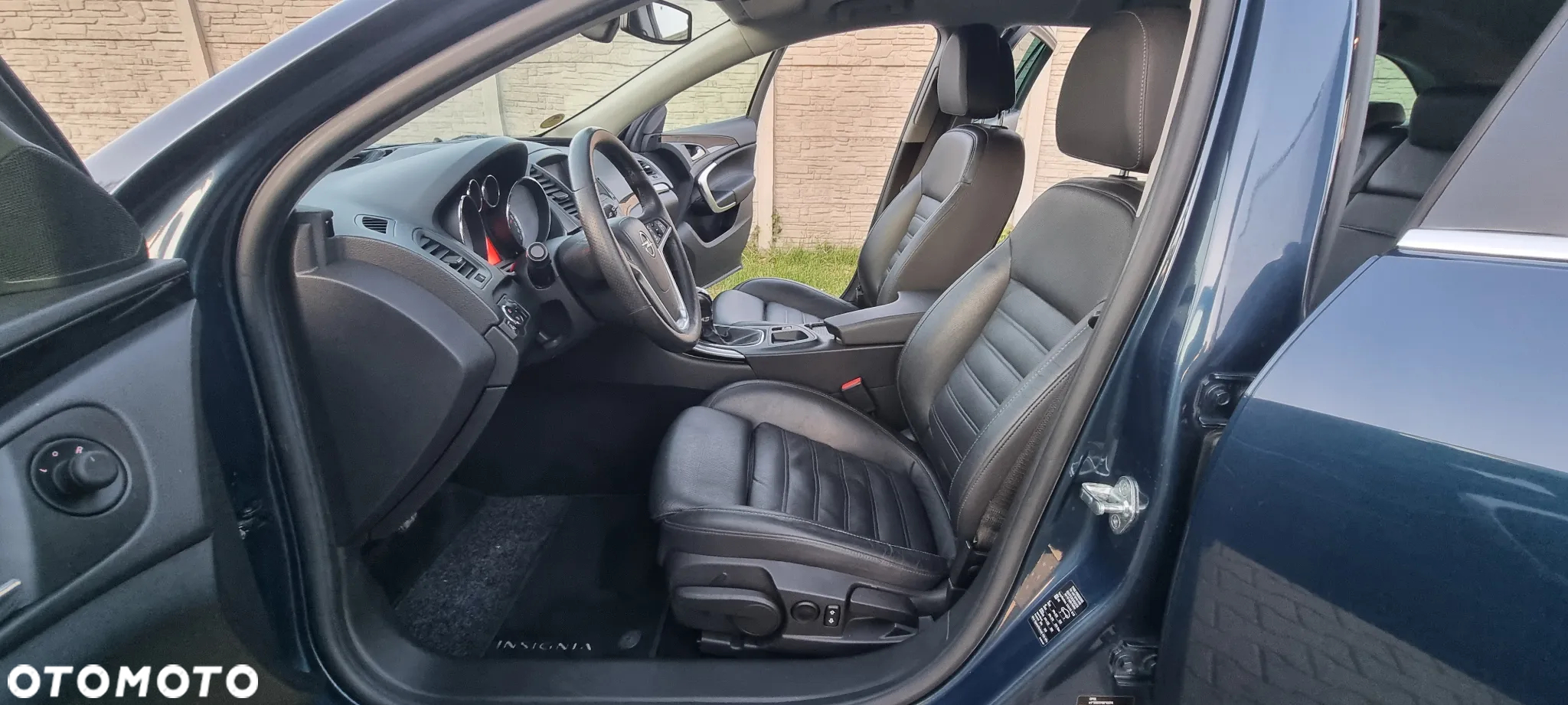 Opel Insignia - 17