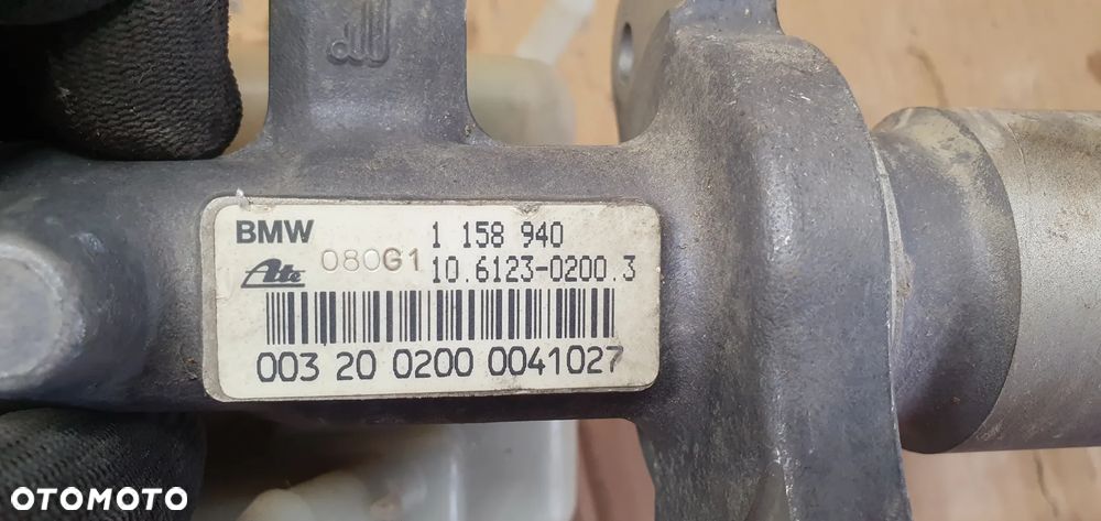 Pompa serwa hamulca zbiorniczek BMW 3 E36 1158940 - 6