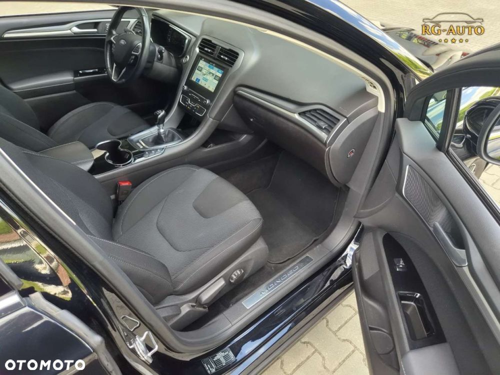 Ford Mondeo - 25
