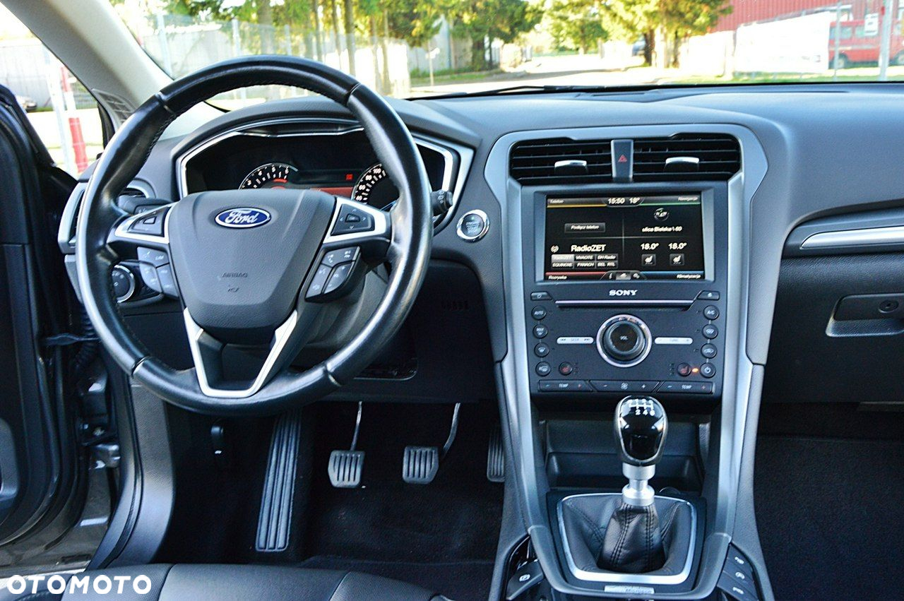Ford Mondeo 2.0 EcoBlue Titanium - 23