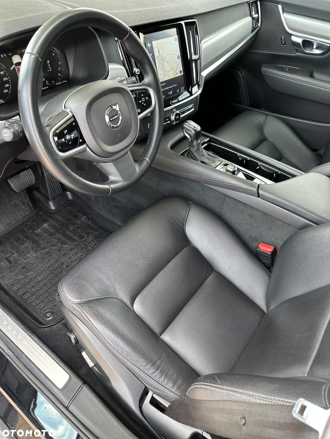 Volvo V90 D4 Geartronic Momentum - 6