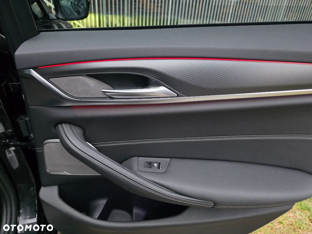 BMW Seria 5 520d M Sport sport - 34