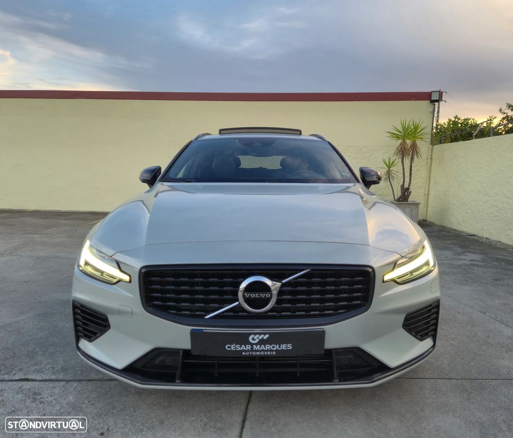 Volvo V60 2.0 T6 AWD TE R-Design - 4