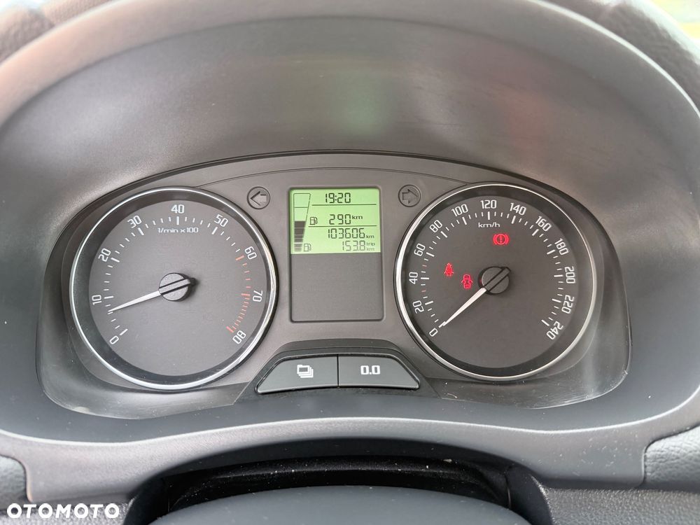Skoda Fabia 1.2 TSI Family - 11