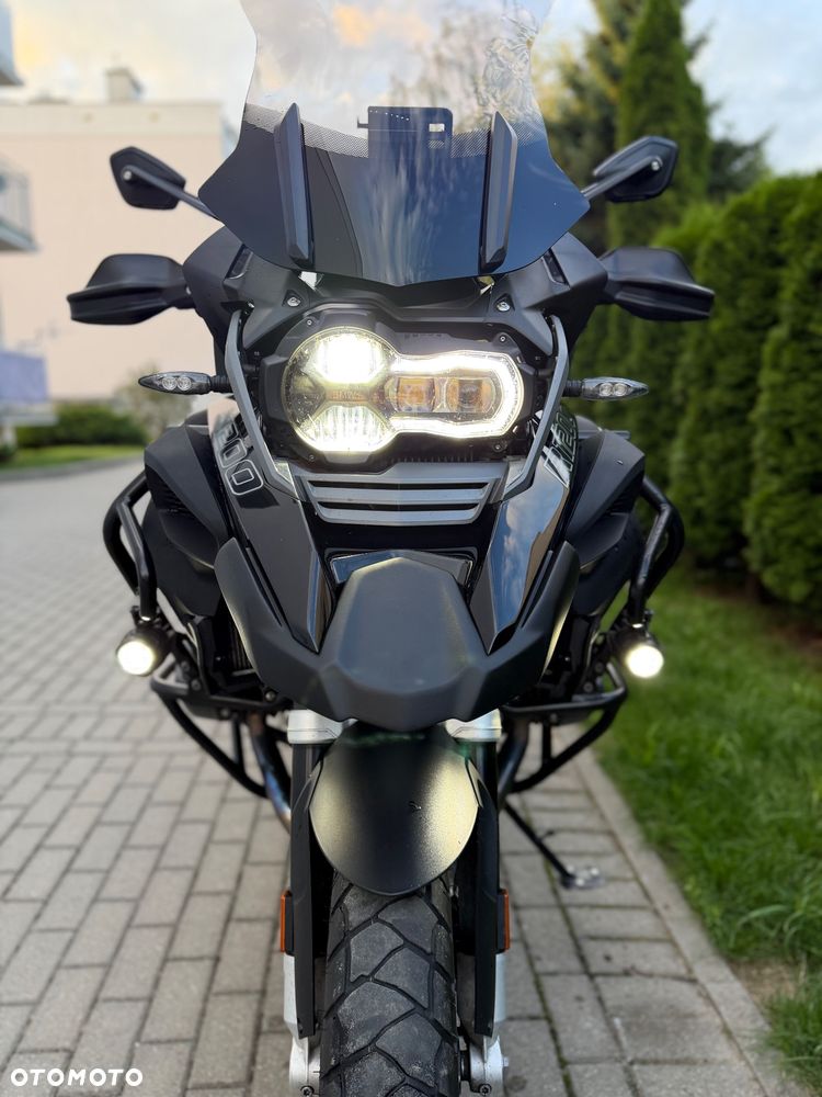 BMW Adventure - 1