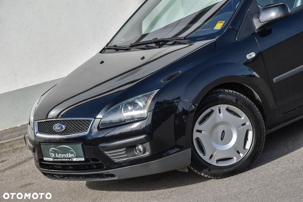 Ford Focus 1.6 16V Titanium - 15