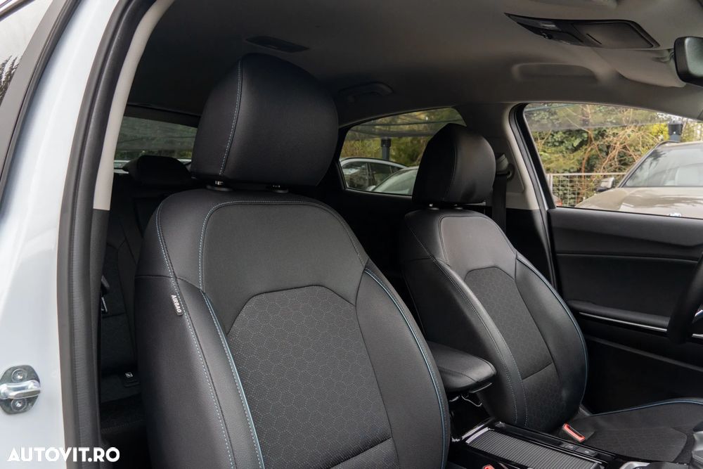 Kia XCeed 1.5 T-GDI 7DCT City - 14