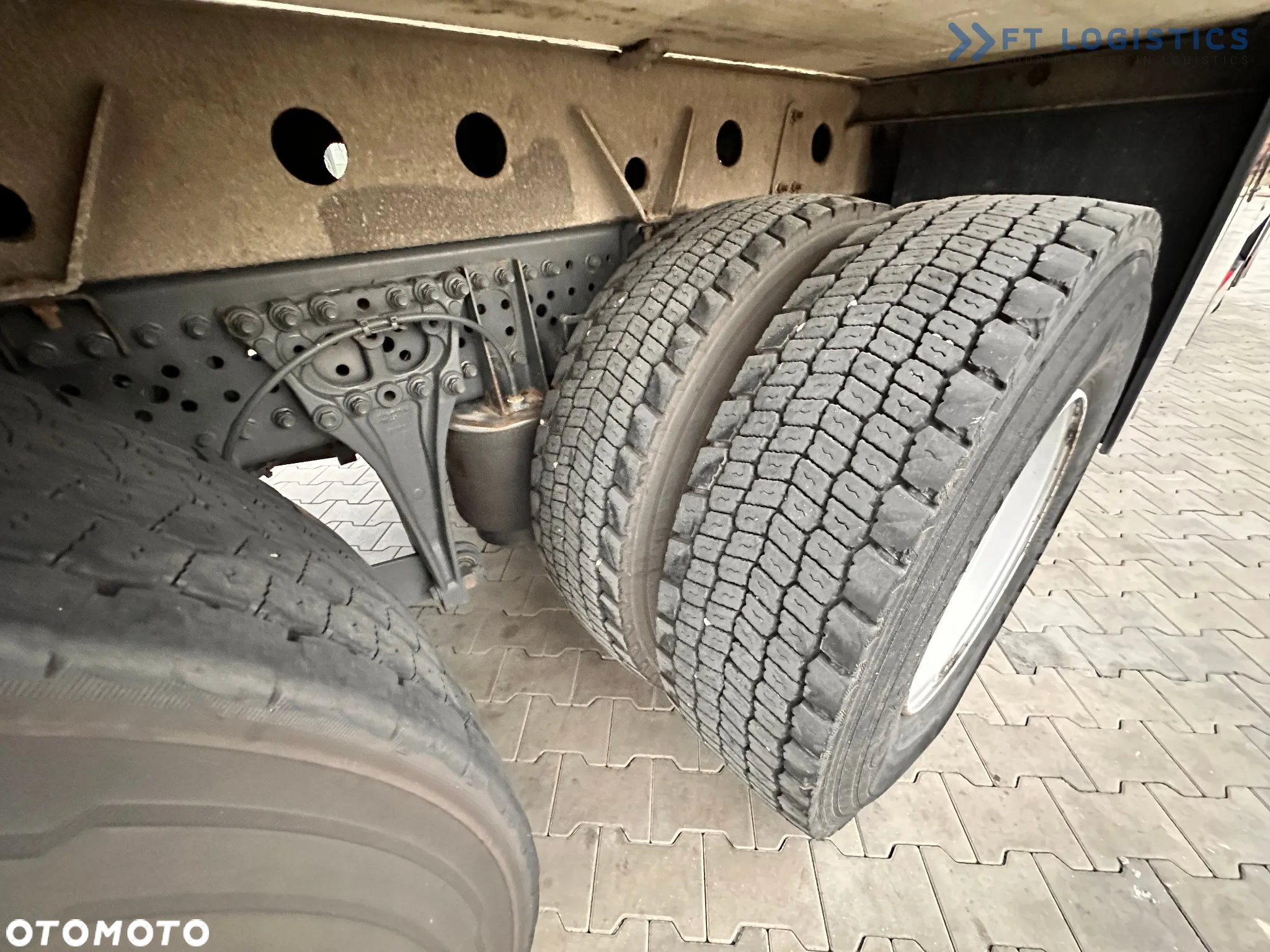 Mercedes-Benz ANTOS 2533 / WINDA / 19X PALETA / OPONY 80% / STAN IDEALNY! - 13