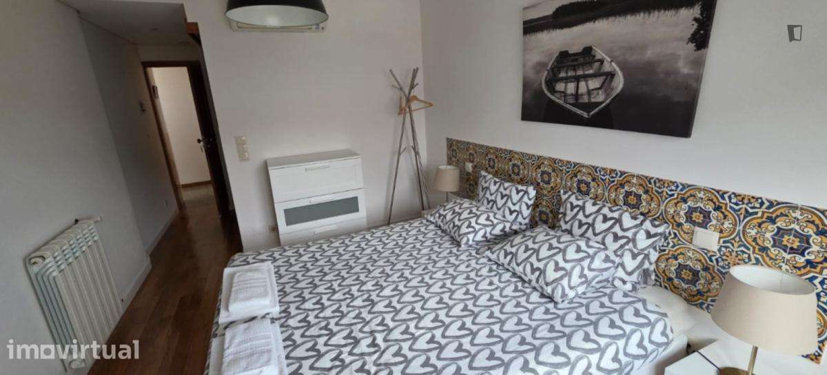 Quarto - localizado em Foz do Douro Porto - Grande imagem: 3/10