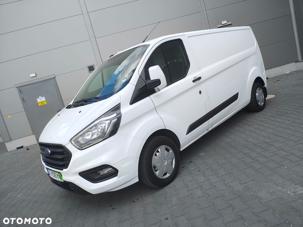 Ford TRANSIT CUSTOM - 28