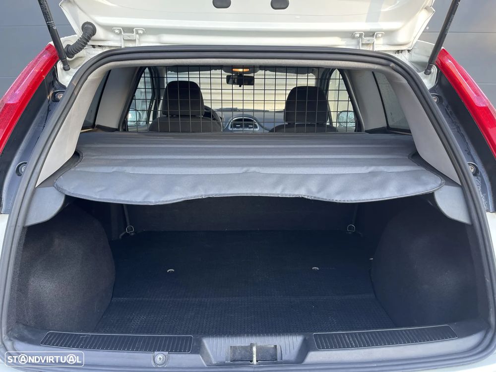 Fiat GRANDE PUNTO 1.3 JTD C/ AC - 23