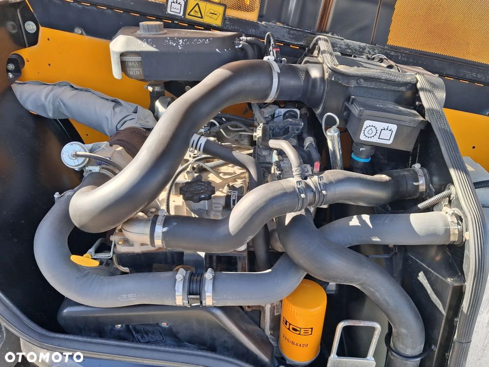 JCB 540 - 140 Hi Viz - 7