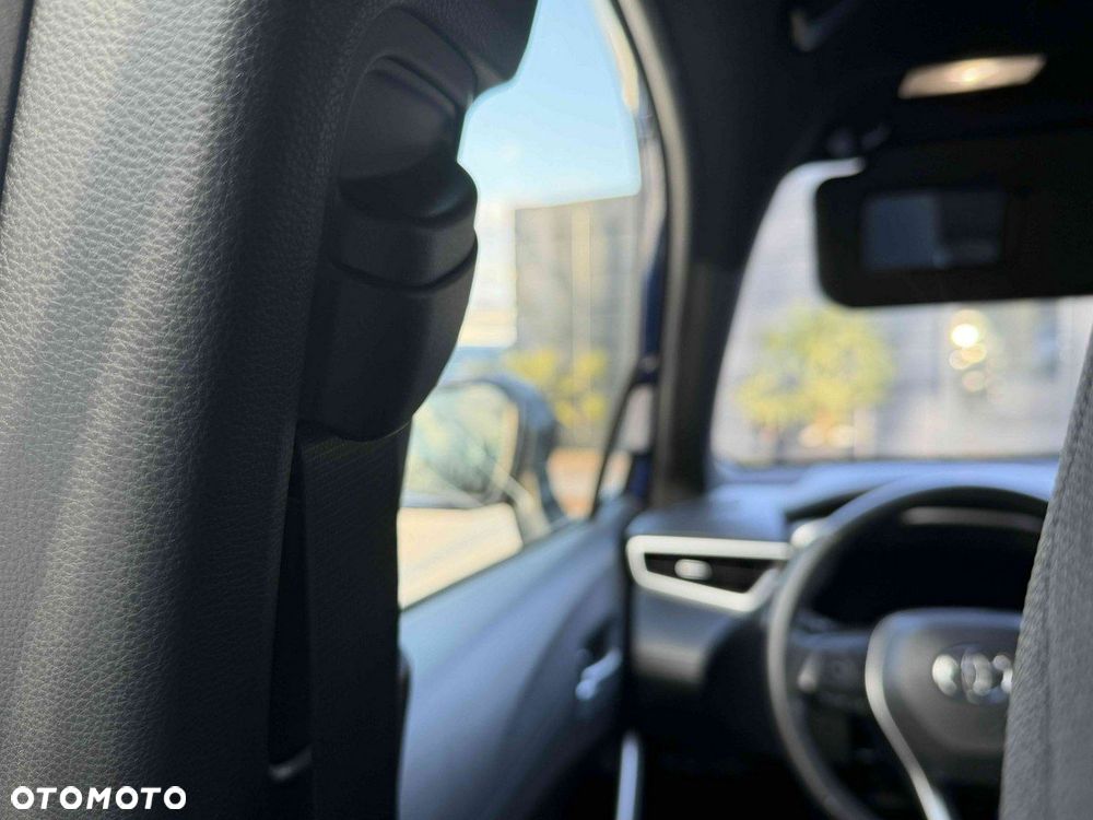 Toyota Corolla Cross - 22