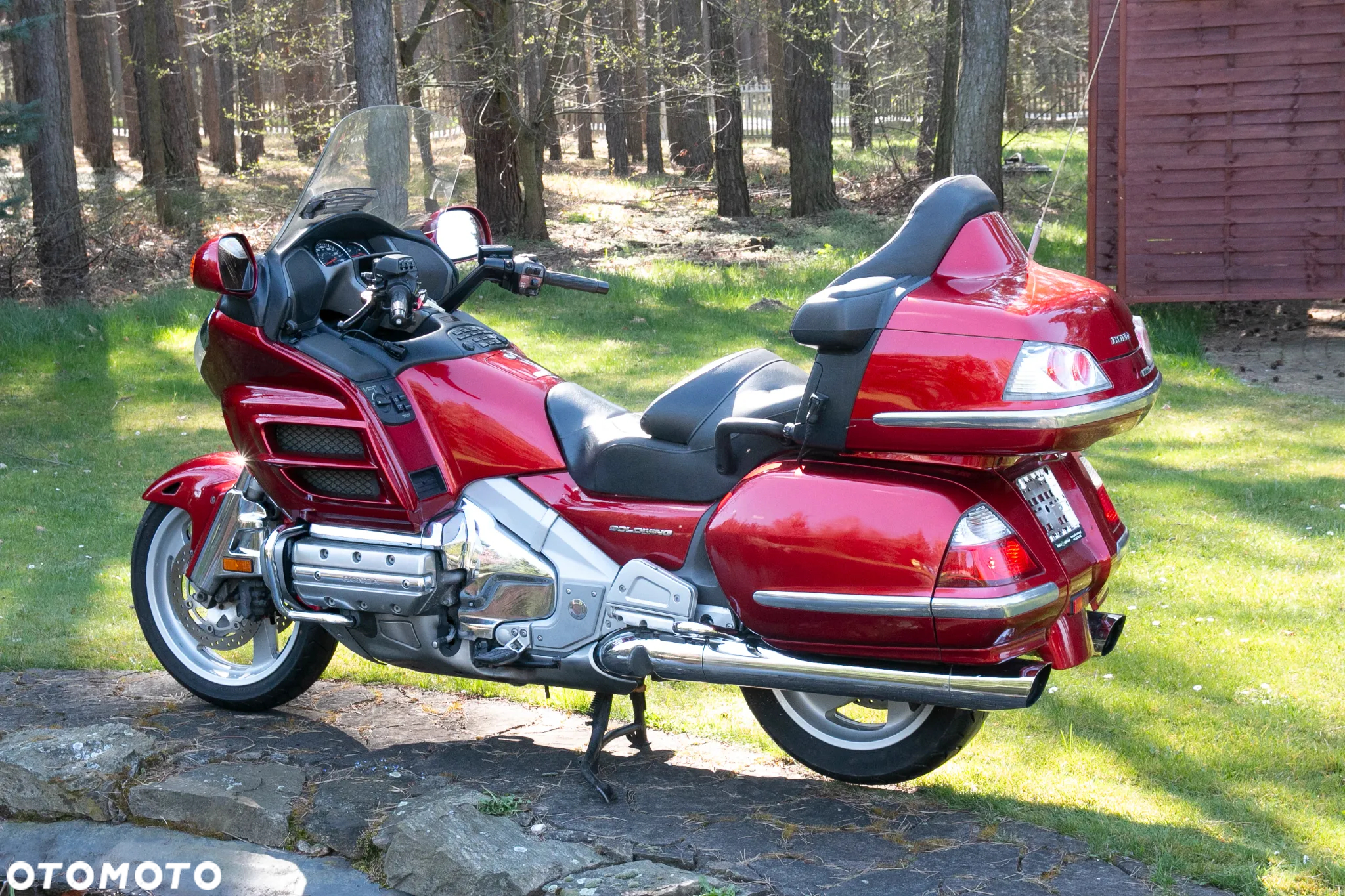 Honda GL - 12