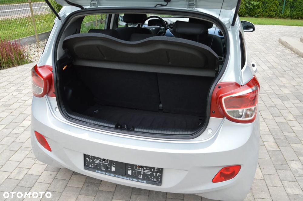 Hyundai i10 1.0 BlueDrive Premium - 10