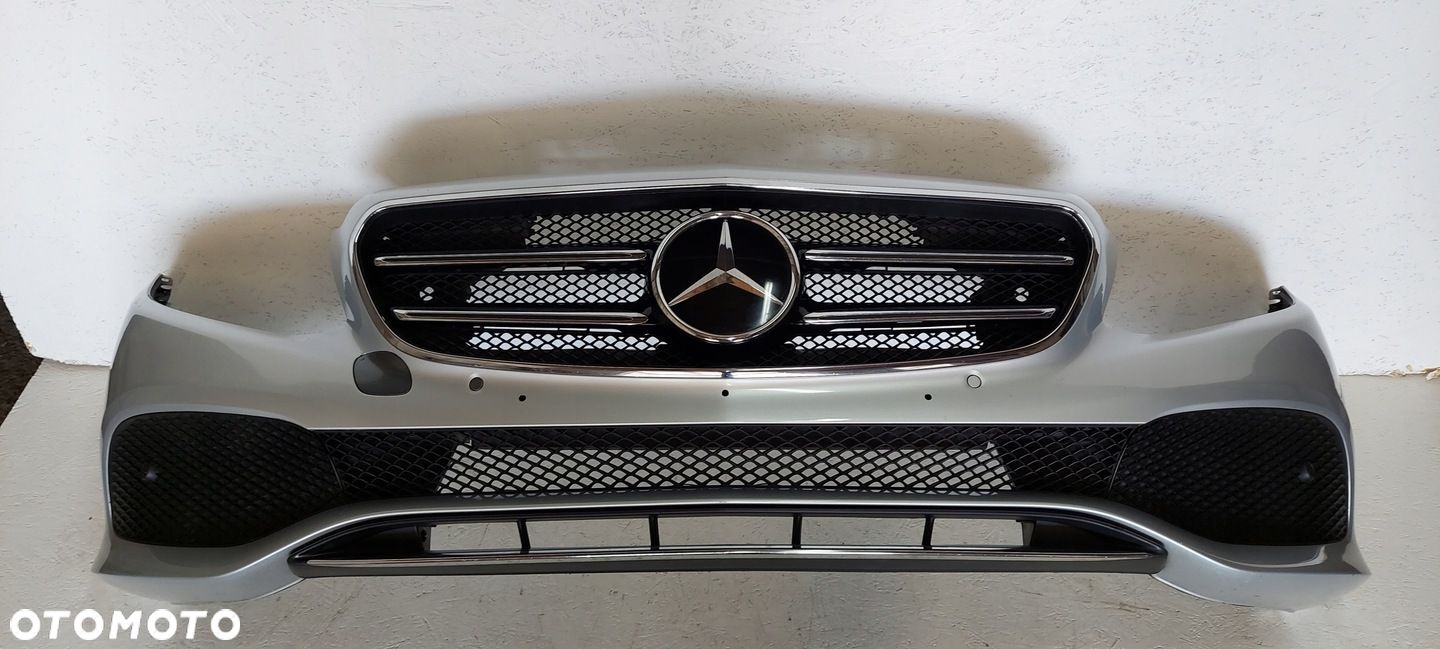MERCEDES W213 ZDERZAK PRZEDNI ATRAPA ABSORBER PDC CZUJNIKI - 1
