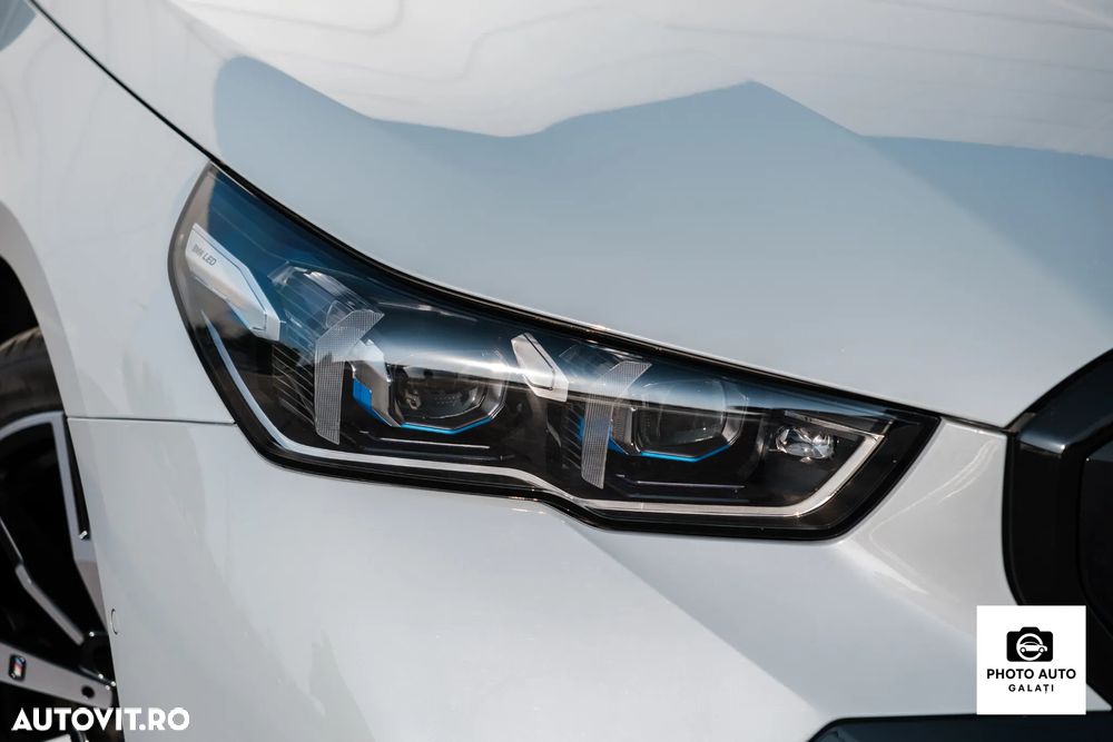 BMW Seria 5 520d xDrive AT MHEV - 27