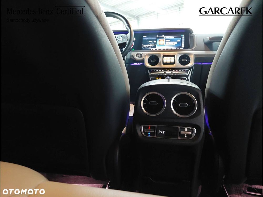 Mercedes-Benz Klasa G 350 d - 22