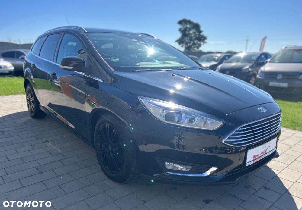 Ford Focus - 10