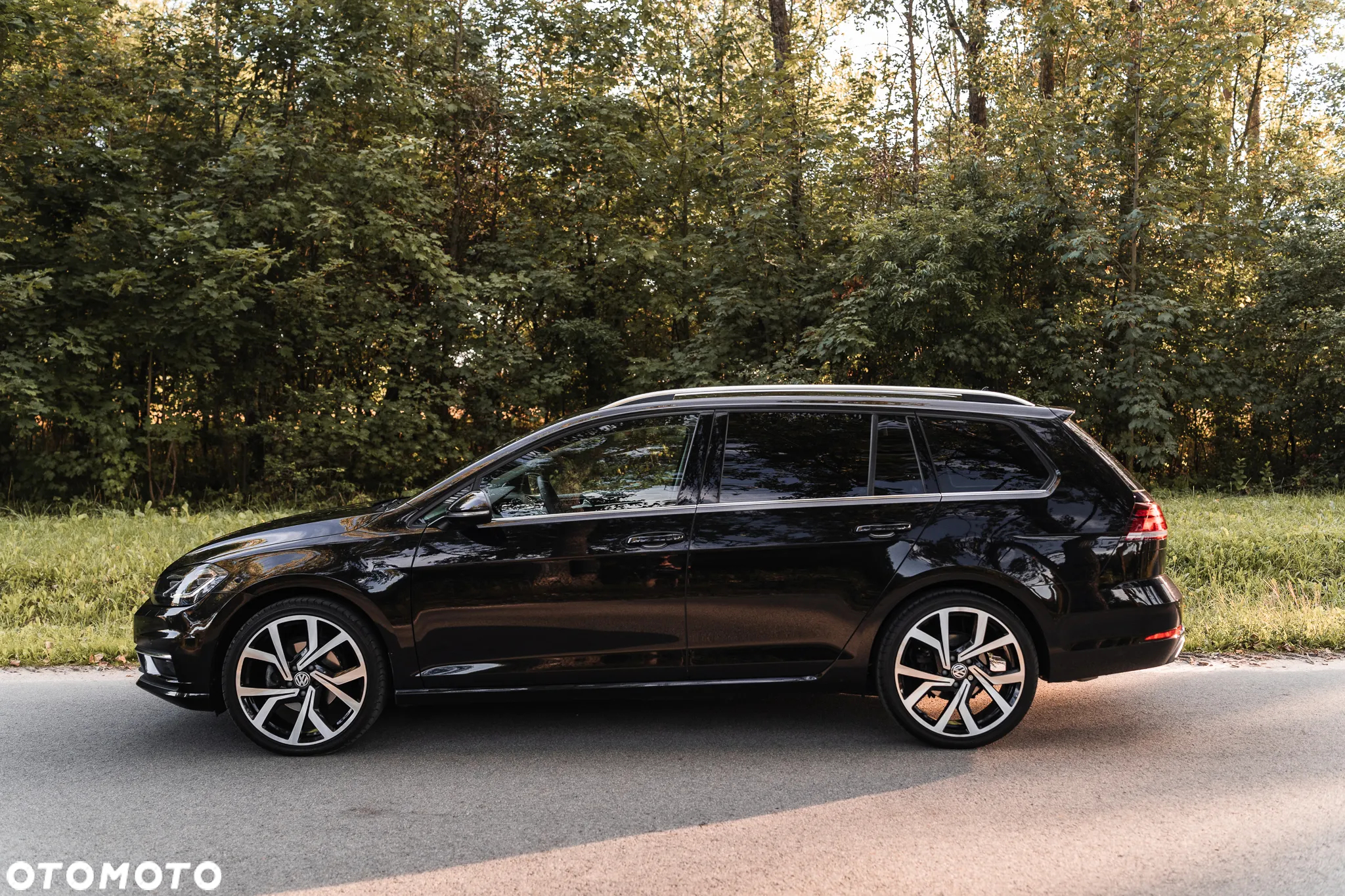 Volkswagen Golf Variant 2.0 TDI (BlueMotion Technology) DSG Highline - 4