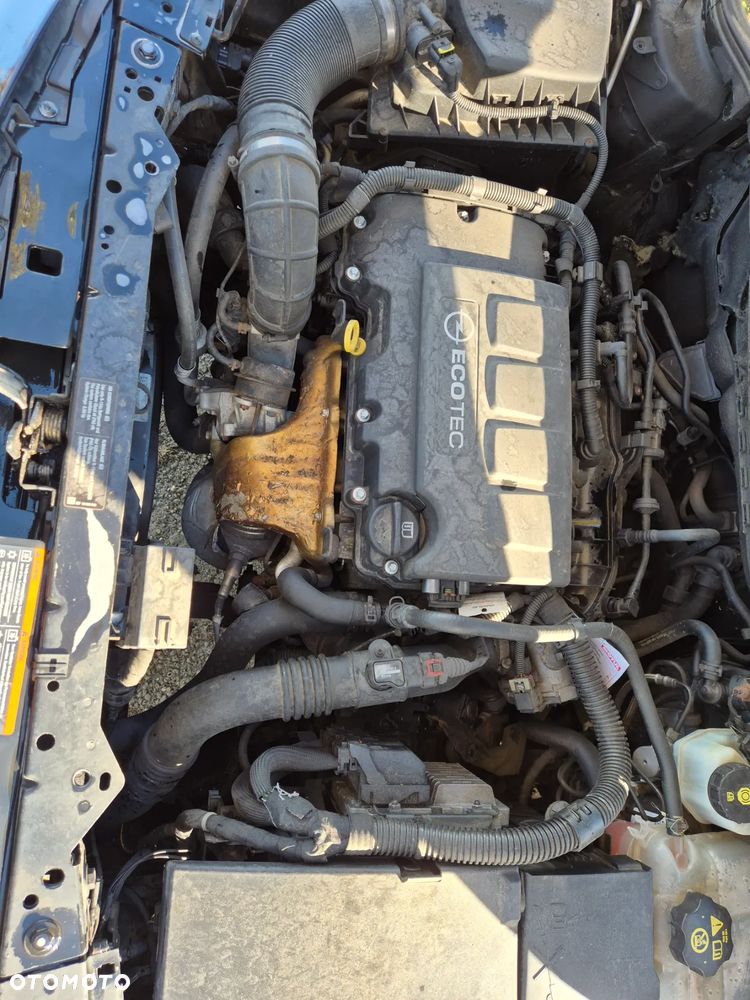 Opel Astra 1.4 T Cosmo - 20