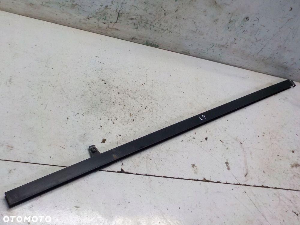 DAF XF 105 LISTWA DRZWI - 1