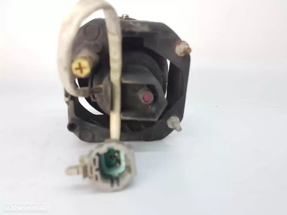 FAROL NEVOEIRO ESQUERDO NISSAN X-TRAIL 2001 -261558H925 - 4