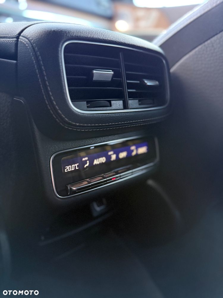 Mercedes-Benz GLE 450 4-Matic - 24