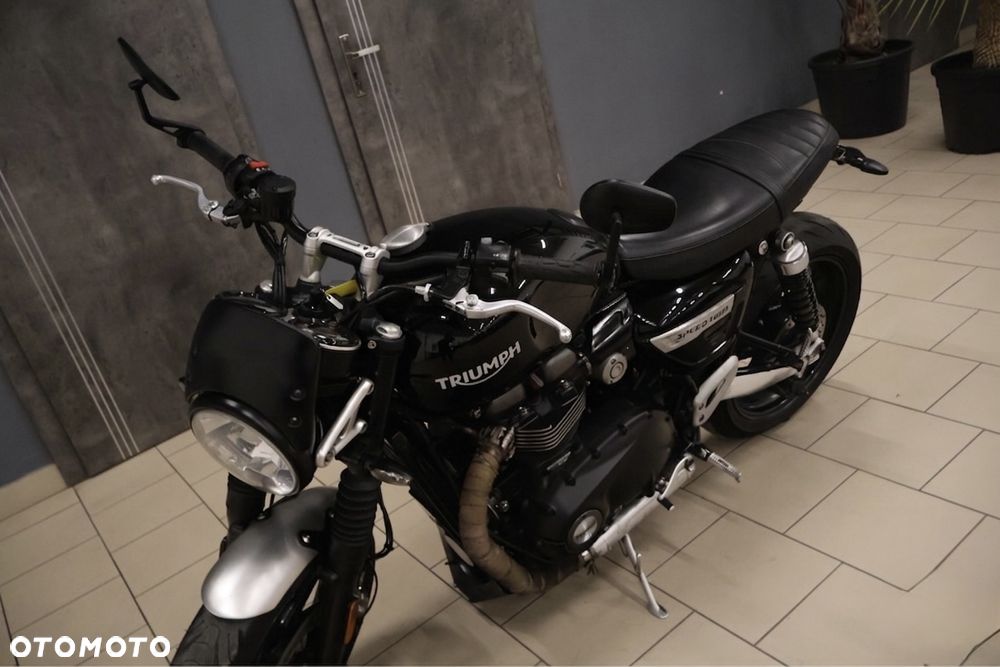 Triumph Speed Twin - 15