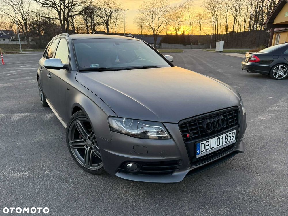 Audi S4 Avant - 1