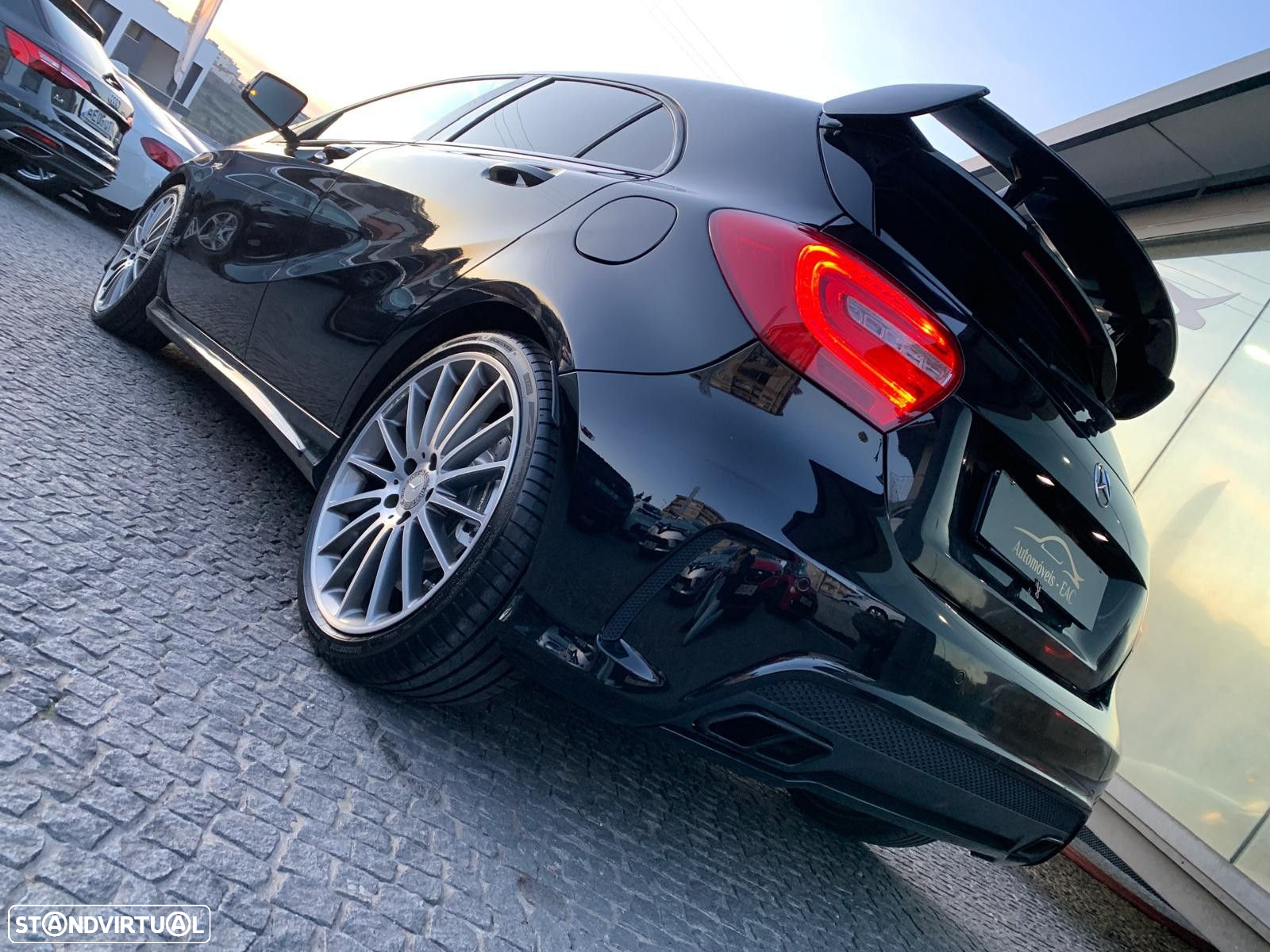 Mercedes-Benz A 45 AMG 4-Matic - 8