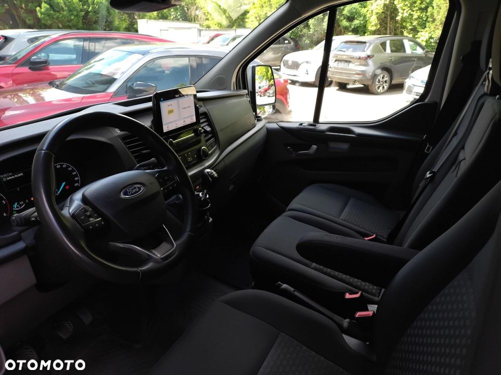 Ford Transit Custom - 10