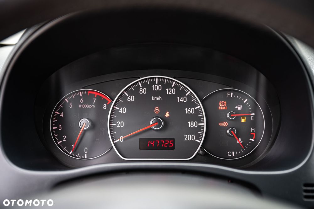 Suzuki SX4 1.6 GLX / Comfort - 29