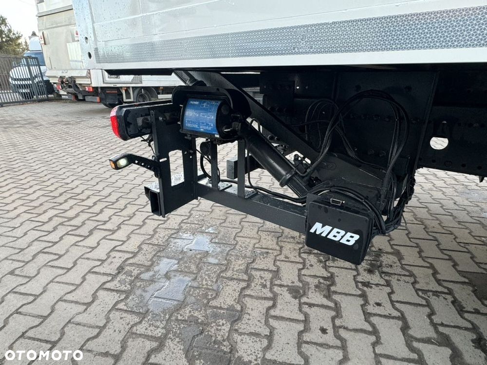 Mercedes-Benz ATEGO 1224 Kontener 7.30/ Winda / - 18