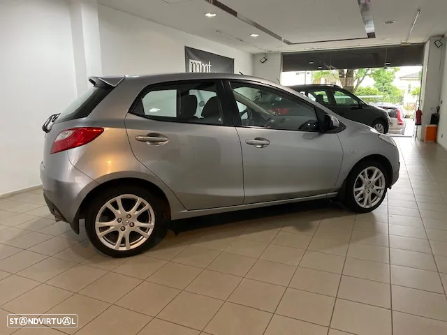 Mazda 2 1.3 MZR Comfort - 6