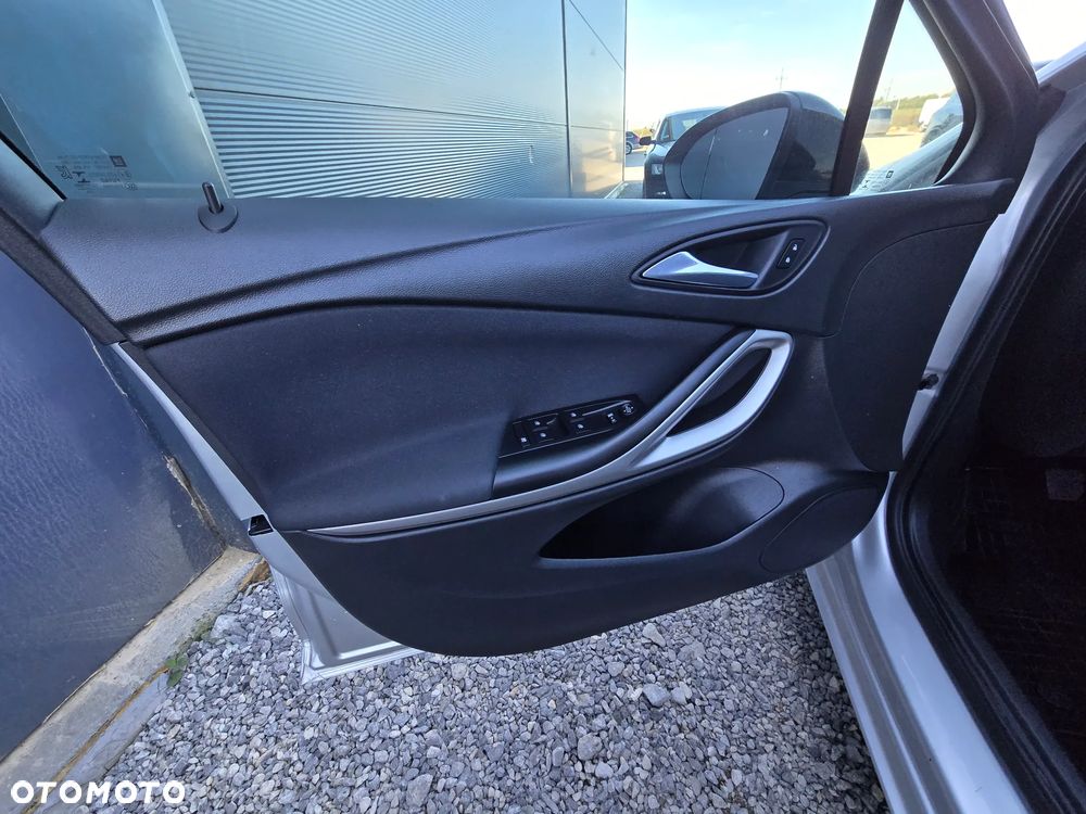 Opel Astra 1.2 T S&S - 19