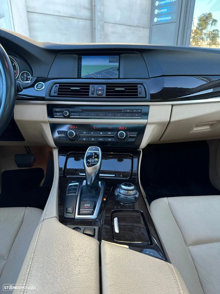 BMW 520 d Line Luxury Auto - 23