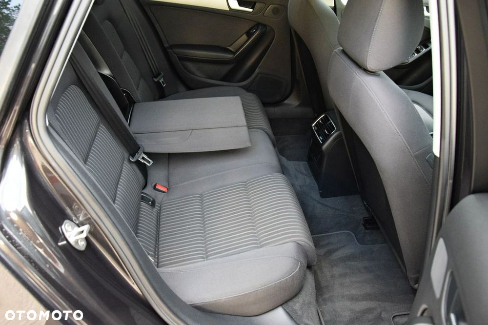 Audi A4 Avant 2.0 TDI DPF Attraction - 35