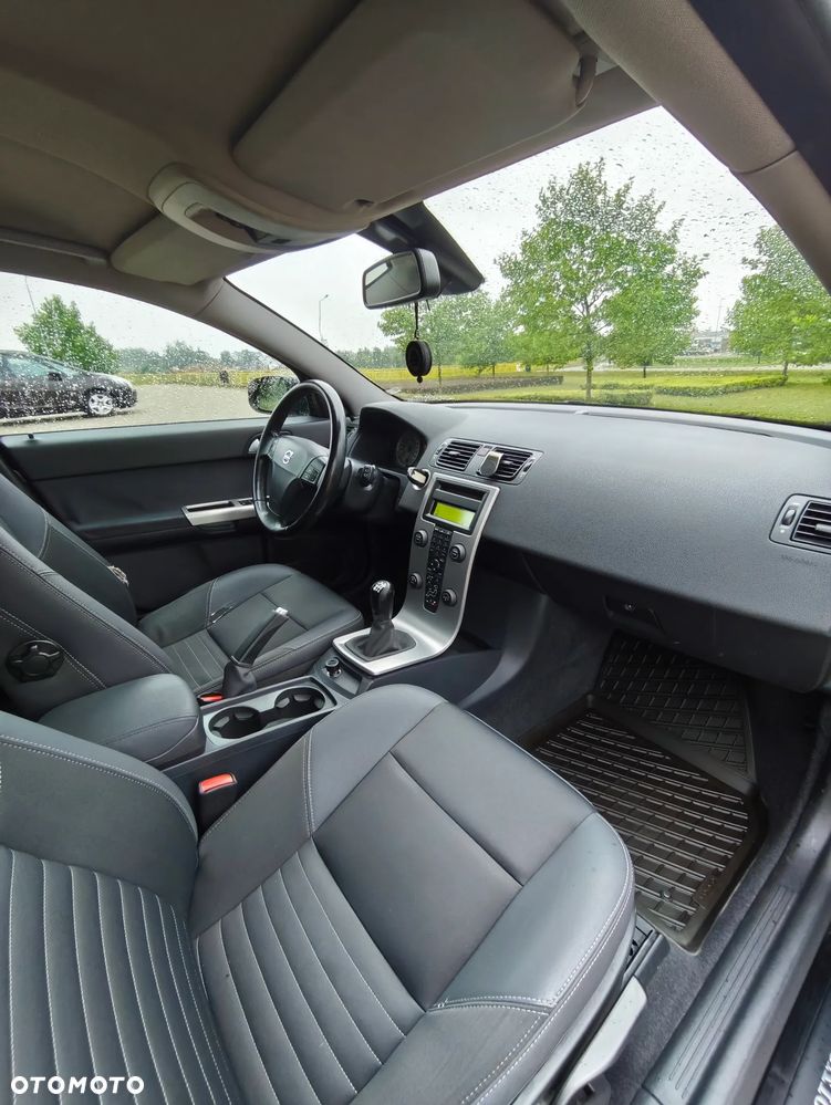 Volvo V50 2.0D Momentum - 7