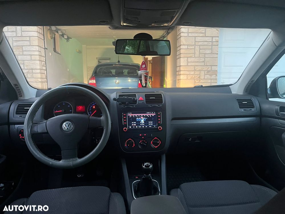 Volkswagen Jetta 1.9 TDI Comfortline - 6