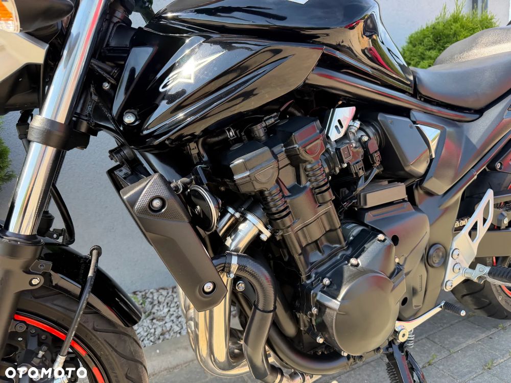 Suzuki Bandit - 27