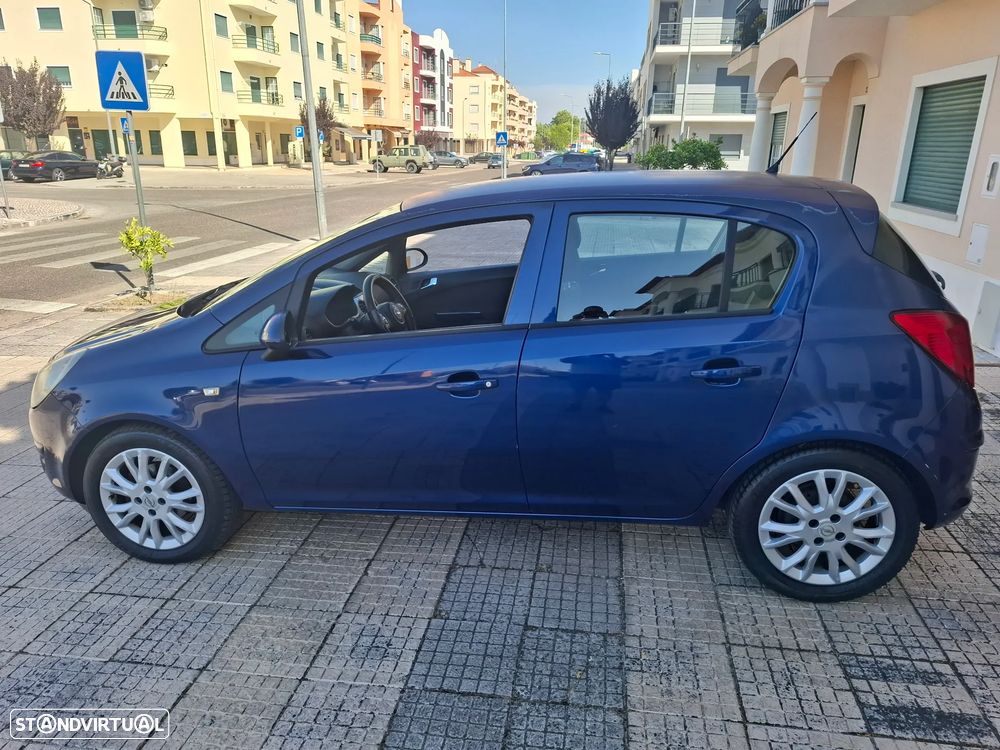 Opel Corsa 1.3 CDTI Enjoy EcoFLEX - 3