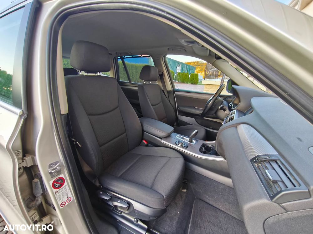 BMW X3 xDrive20d Aut. - 10