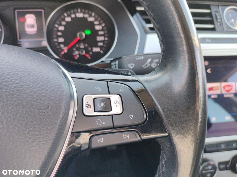 Volkswagen Passat 1.8 TSI BMT Comfortline DSG - 20