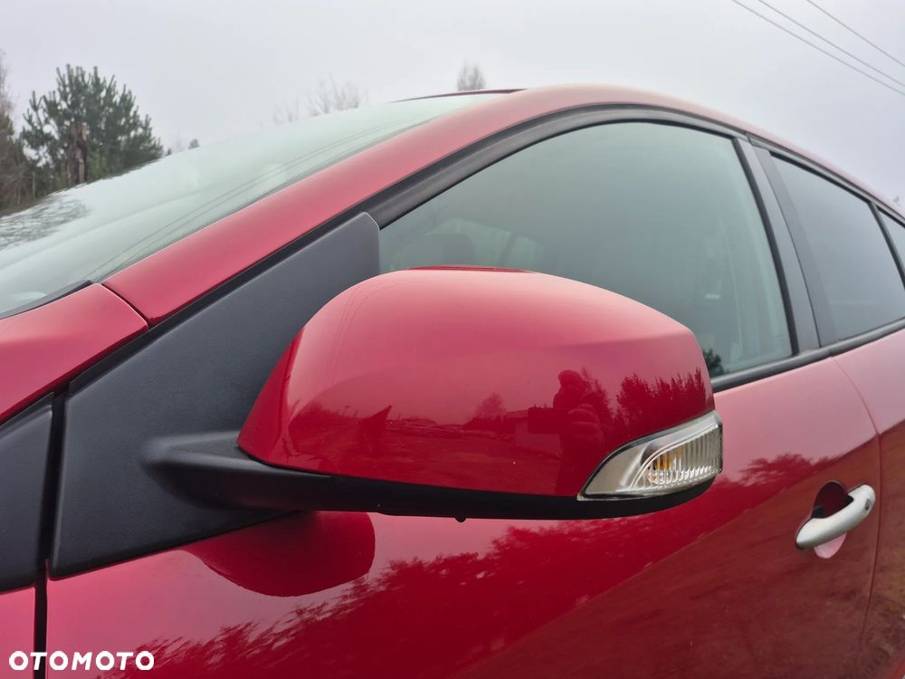 Renault Megane TCe 130 Night and Day - 30