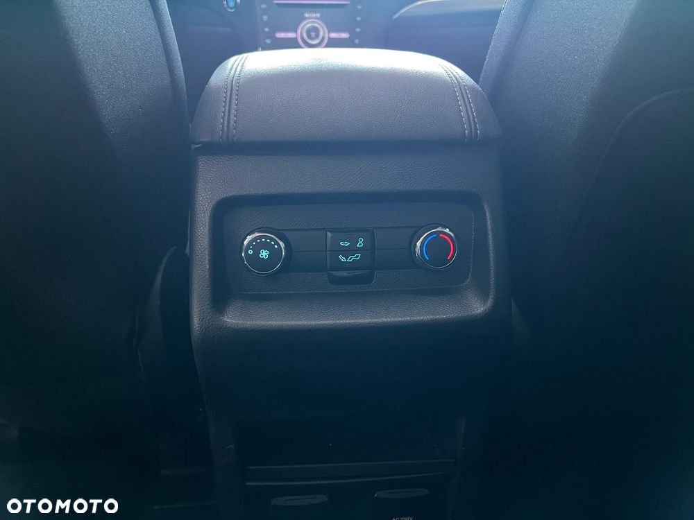 Ford Galaxy 2.0 EcoBlue Titanium - 35