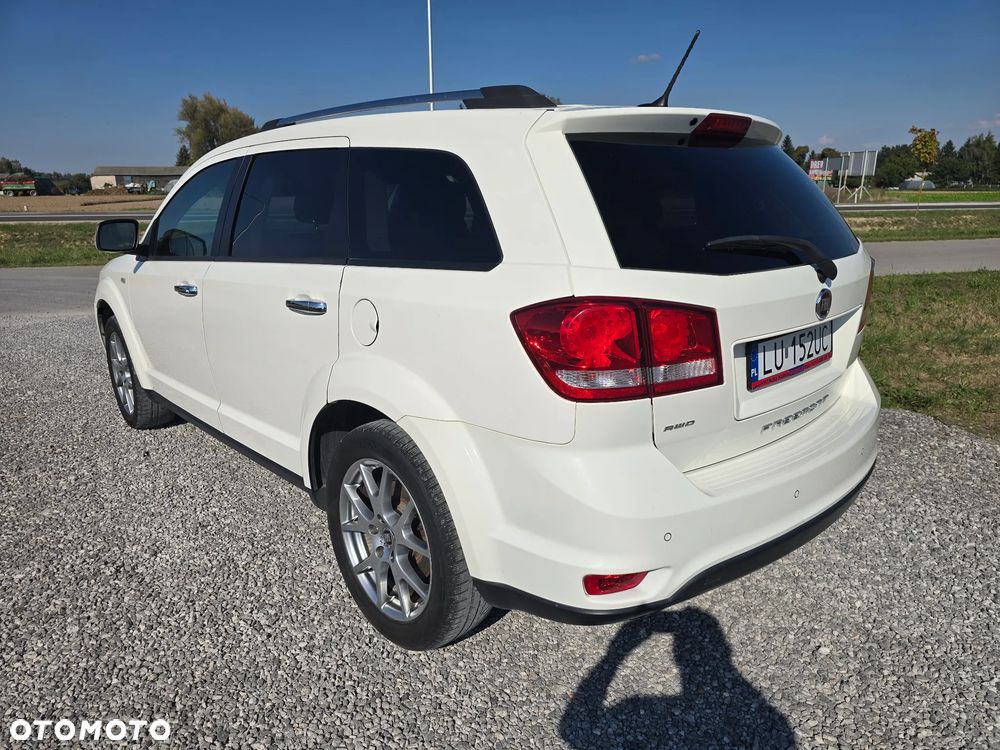 Fiat Freemont 2.0 Multijet 16V DPF Automatik Allrad Lounge - 6