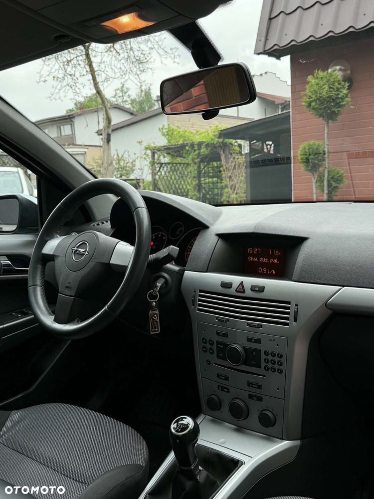 Opel Astra 1.6 Enjoy - 11