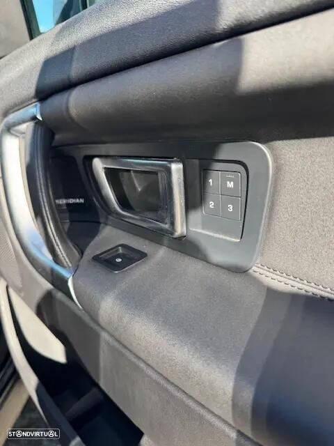 Land Rover Discovery Sport - 15